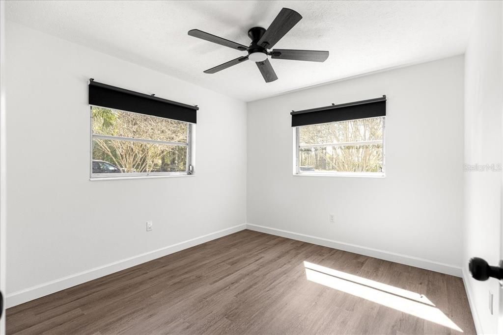 Activo con contrato: $239,000 (3 camas, 2 baños, 1239 Pies cuadrados)