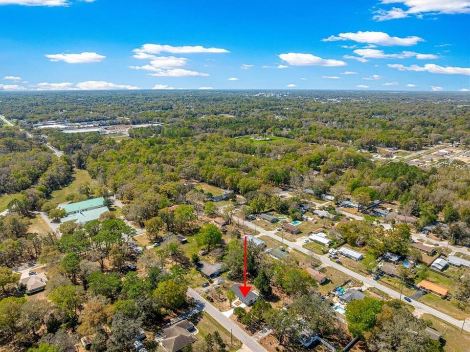 Activo con contrato: $239,000 (3 camas, 2 baños, 1239 Pies cuadrados)