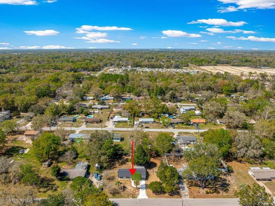 Activo con contrato: $239,000 (3 camas, 2 baños, 1239 Pies cuadrados)