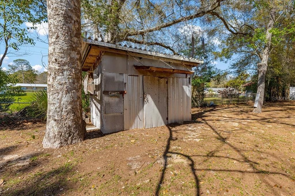 Activo con contrato: $239,000 (3 camas, 2 baños, 1239 Pies cuadrados)