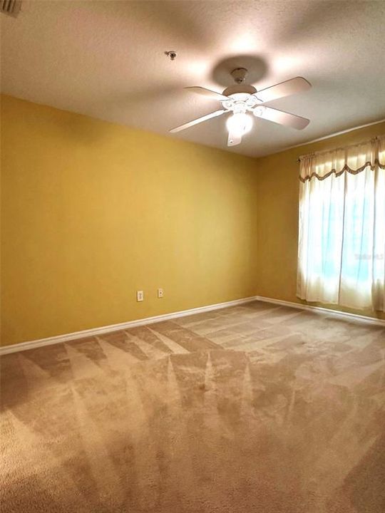 Active With Contract: $249,900 (3 beds, 2 baths, 1517 Square Feet)