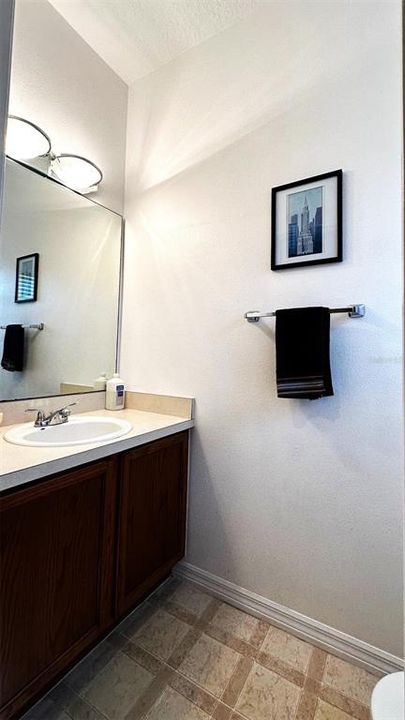 Active With Contract: $249,900 (3 beds, 2 baths, 1517 Square Feet)