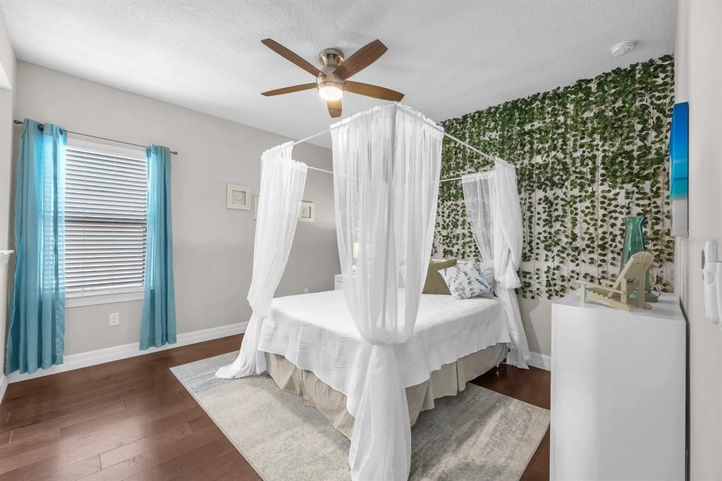 For Sale: $875,000 (4 beds, 4 baths, 4596 Square Feet)