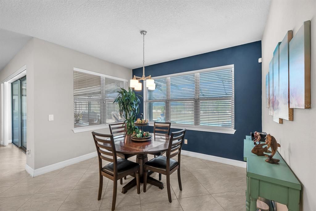 For Sale: $875,000 (4 beds, 4 baths, 4596 Square Feet)