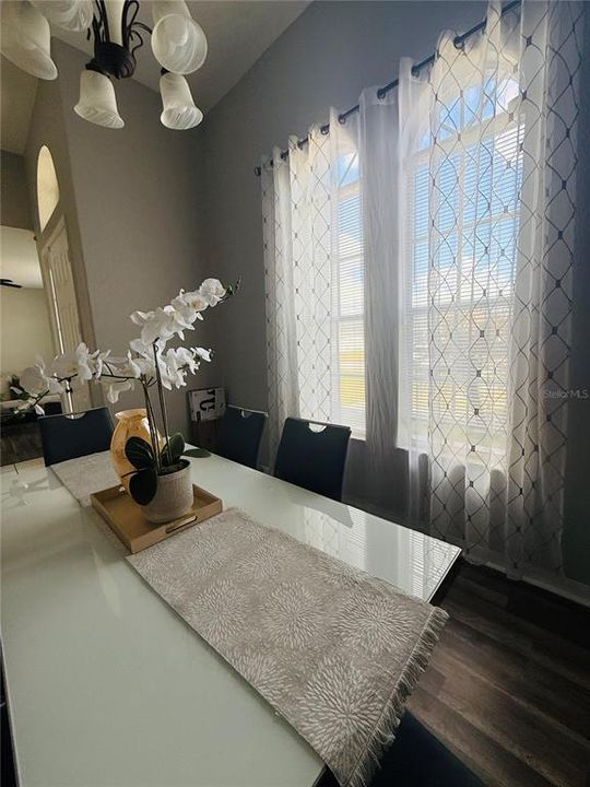 На продажу: $455,000 (3 спален, 2 ванн, 2040 Квадратных фут)