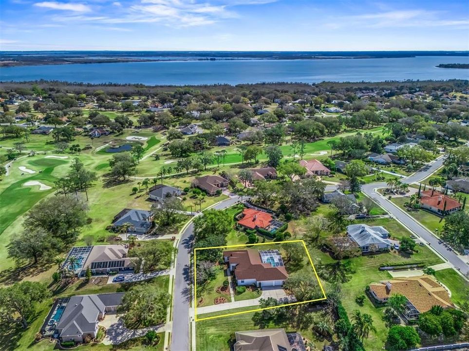 For Sale: $650,000 (4 beds, 3 baths, 2502 Square Feet)