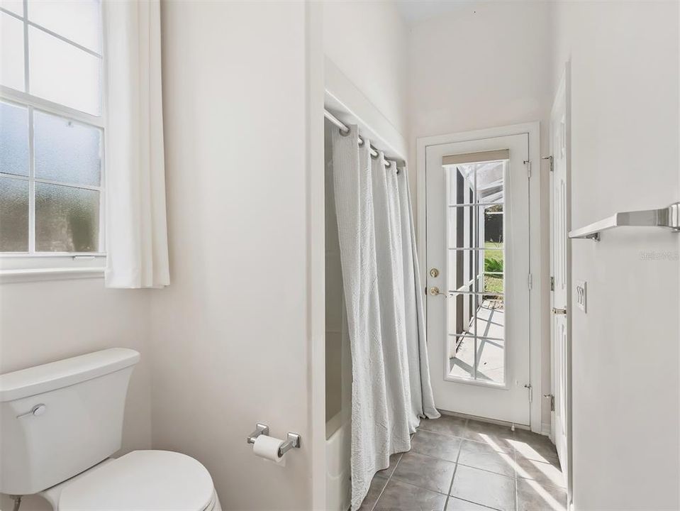 For Sale: $650,000 (4 beds, 3 baths, 2502 Square Feet)