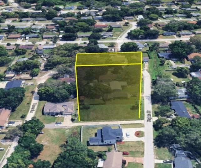 En Venta: $106,900 (0.28 acres)