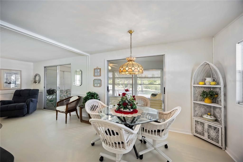 En Venta: $124,000 (2 camas, 1 baños, 864 Pies cuadrados)