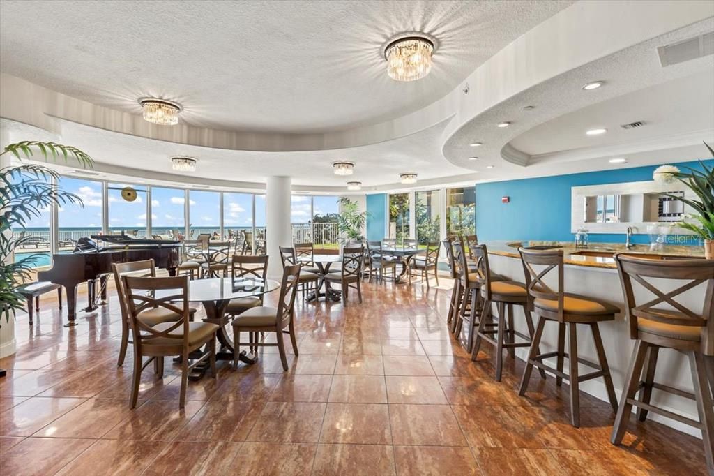 For Sale: $1,295,000 (3 beds, 3 baths, 2461 Square Feet)