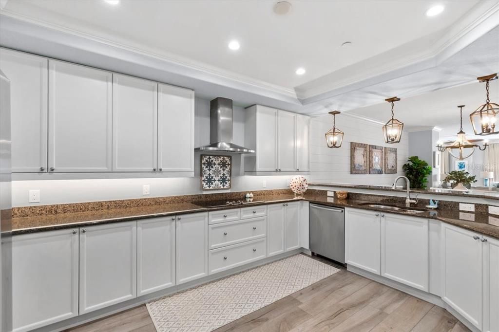For Sale: $1,295,000 (3 beds, 3 baths, 2461 Square Feet)