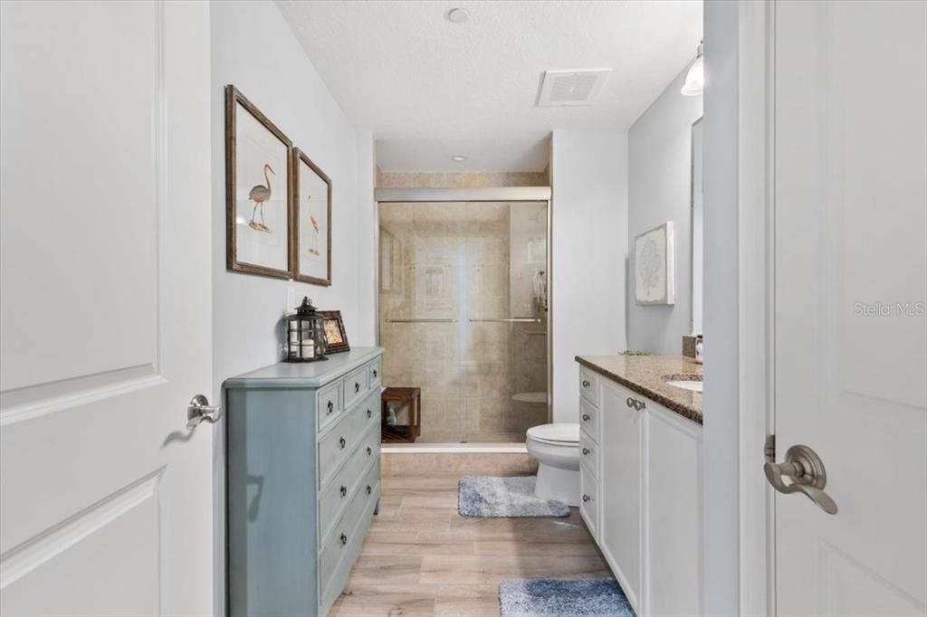For Sale: $1,295,000 (3 beds, 3 baths, 2461 Square Feet)