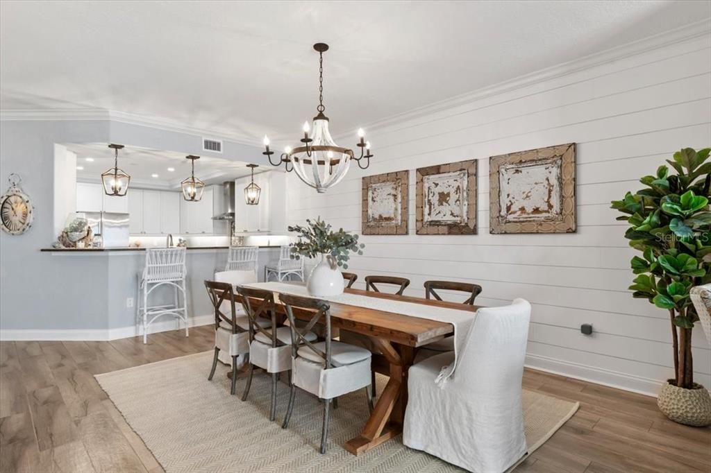 For Sale: $1,295,000 (3 beds, 3 baths, 2461 Square Feet)
