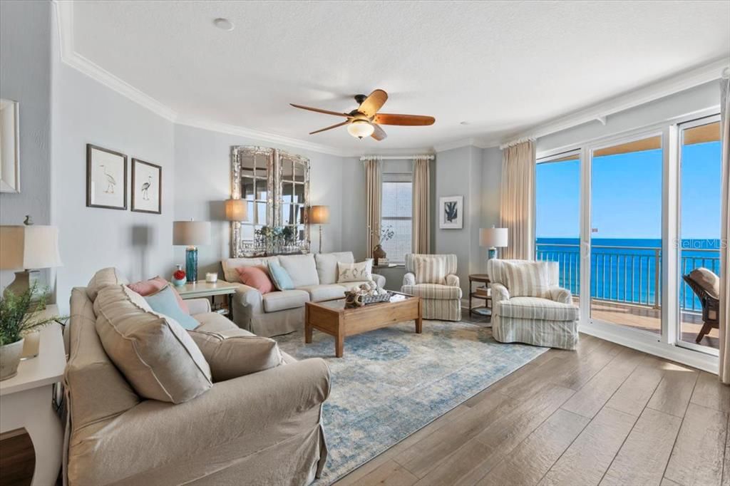 For Sale: $1,295,000 (3 beds, 3 baths, 2461 Square Feet)