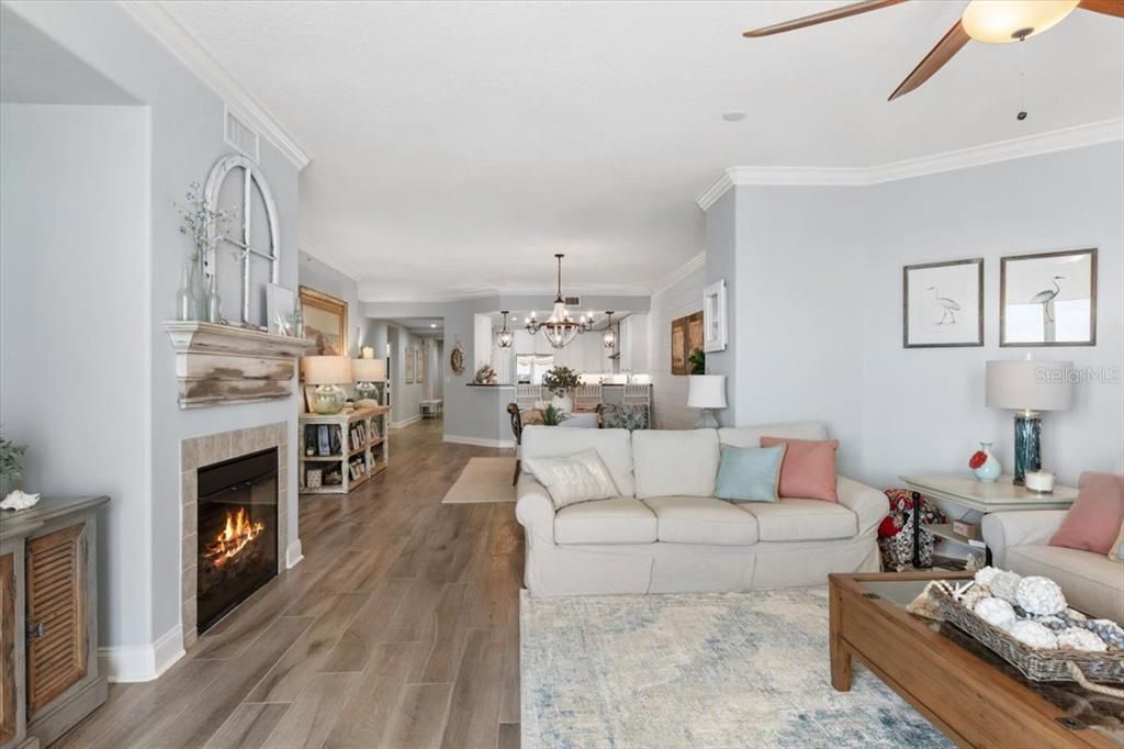 For Sale: $1,295,000 (3 beds, 3 baths, 2461 Square Feet)