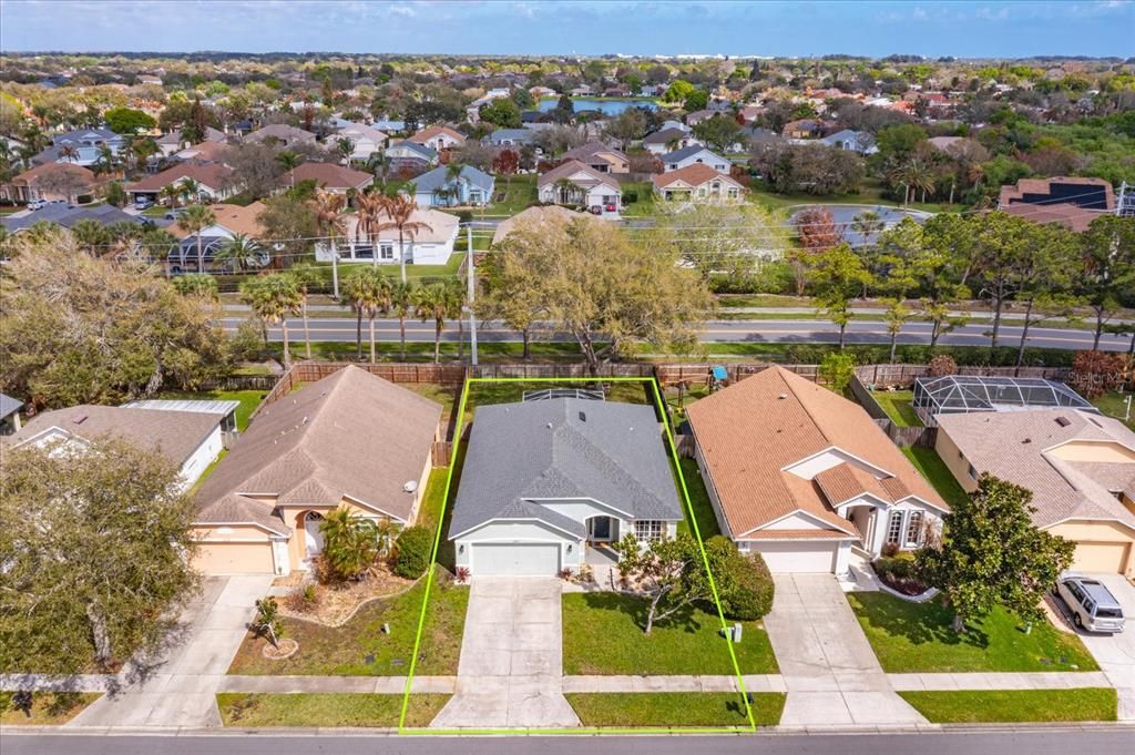 На продажу: $434,995 (4 спален, 2 ванн, 1692 Квадратных фут)