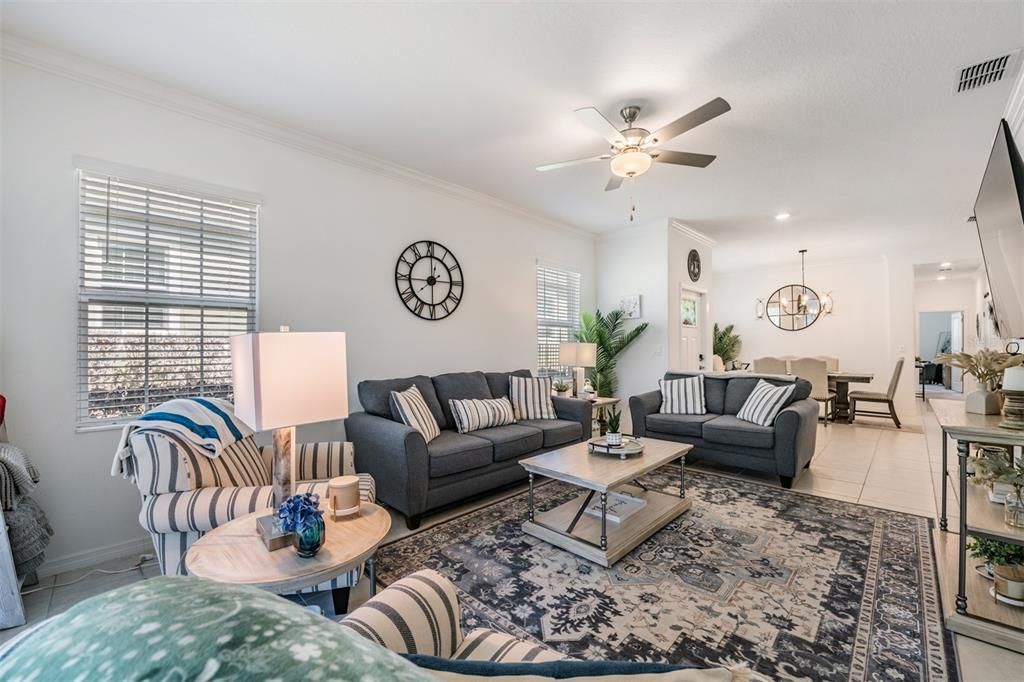 Active With Contract: $259,900 (2 beds, 2 baths, 1530 Square Feet)