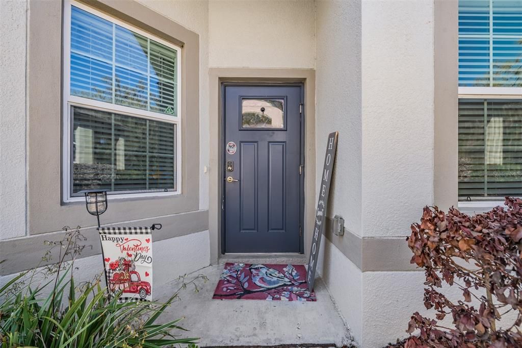 Active With Contract: $259,900 (2 beds, 2 baths, 1530 Square Feet)
