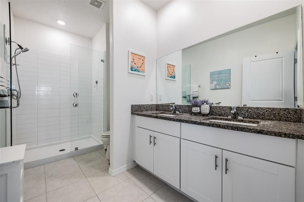 Active With Contract: $259,900 (2 beds, 2 baths, 1530 Square Feet)