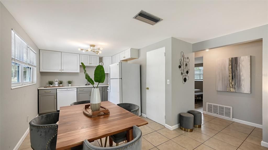 Active With Contract: $749,000 (4 beds, 0 baths, 1568 Square Feet)