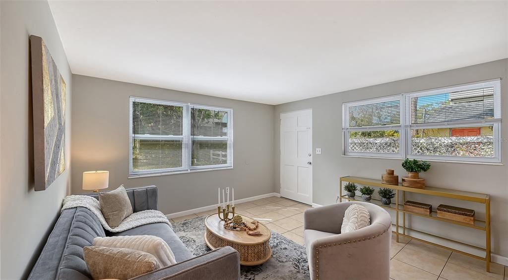 Active With Contract: $749,000 (4 beds, 0 baths, 1568 Square Feet)