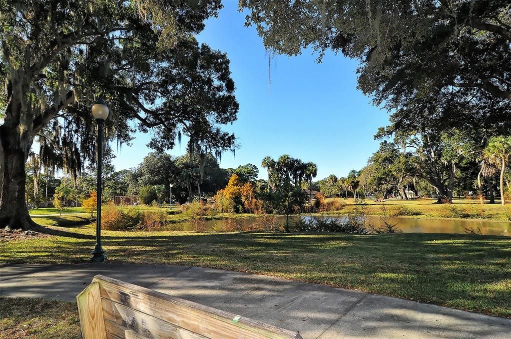 Active With Contract: $749,000 (4 beds, 0 baths, 1568 Square Feet)