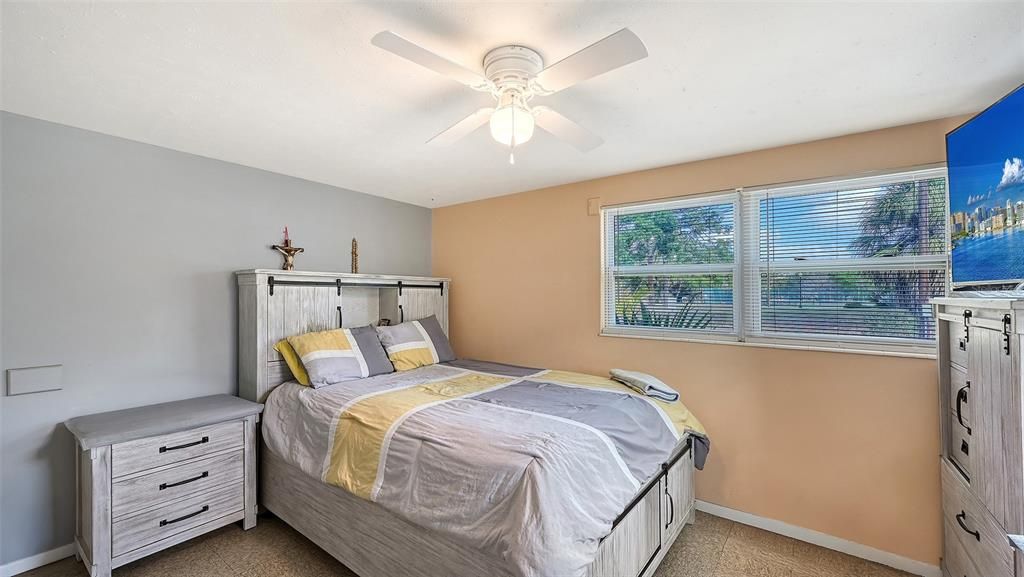 Active With Contract: $749,000 (4 beds, 0 baths, 1568 Square Feet)