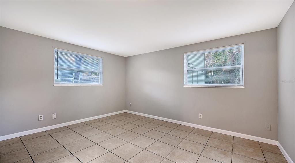 Active With Contract: $749,000 (4 beds, 0 baths, 1568 Square Feet)
