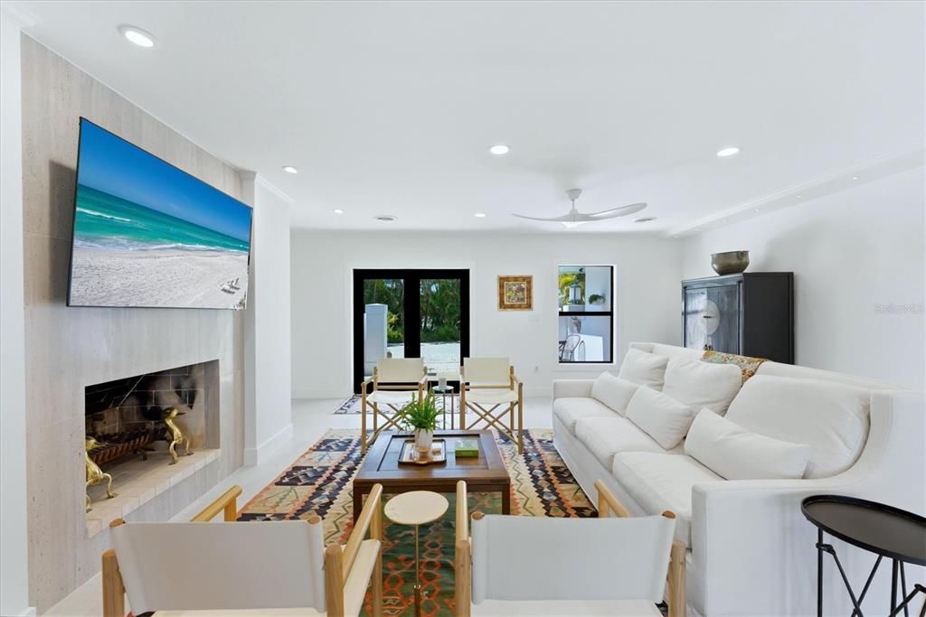 Active With Contract: $4,500,000 (4 beds, 4 baths, 3500 Square Feet)