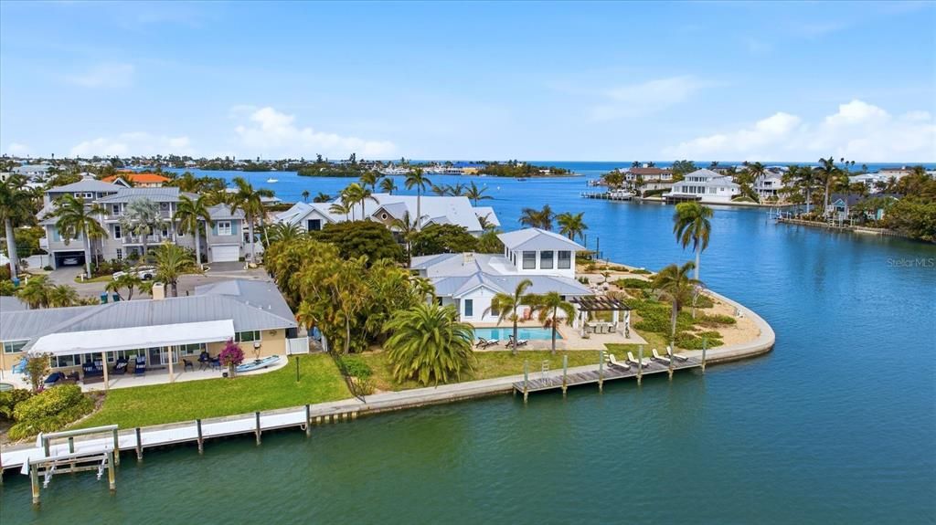 Active With Contract: $4,500,000 (4 beds, 4 baths, 3500 Square Feet)
