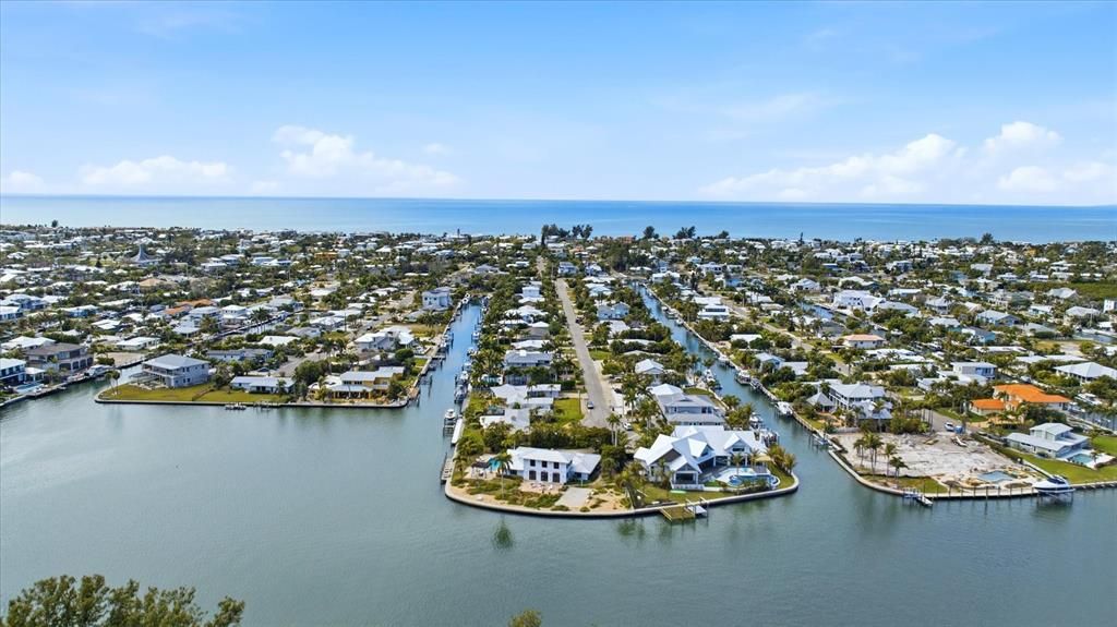 Active With Contract: $4,500,000 (4 beds, 4 baths, 3500 Square Feet)