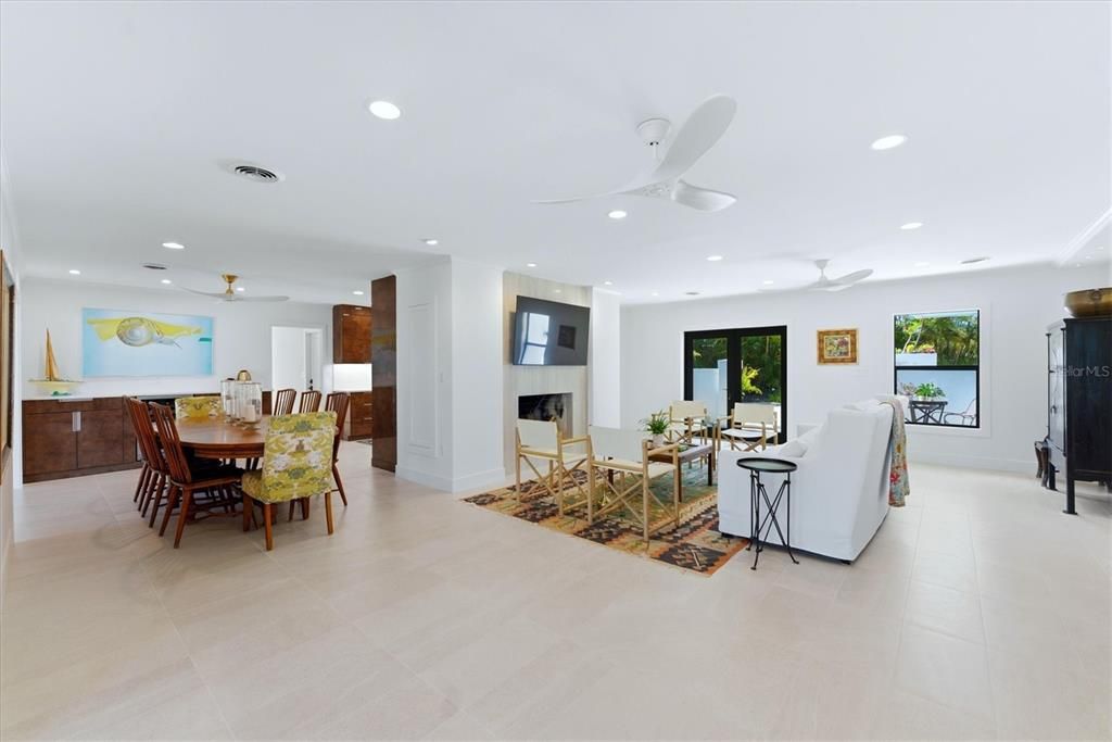 Active With Contract: $4,500,000 (4 beds, 4 baths, 3500 Square Feet)