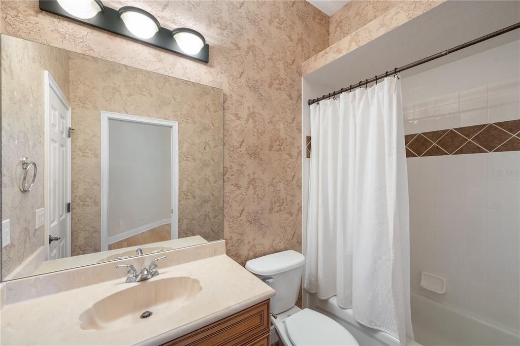 Activo con contrato: $1,499,000 (4 camas, 4 baños, 3316 Pies cuadrados)