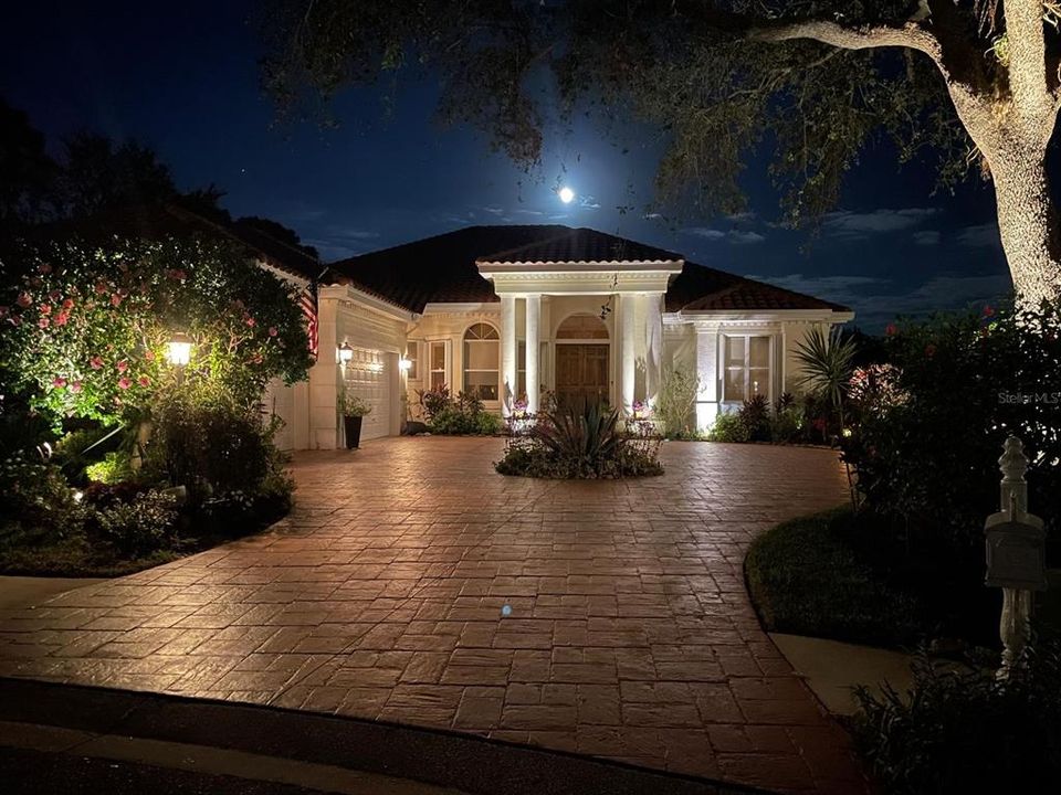 For Sale: $1,399,990 (4 beds, 3 baths, 3203 Square Feet)