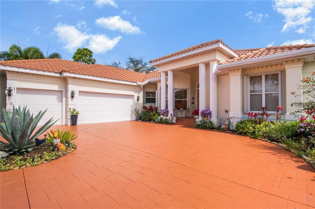 For Sale: $1,399,990 (4 beds, 3 baths, 3203 Square Feet)