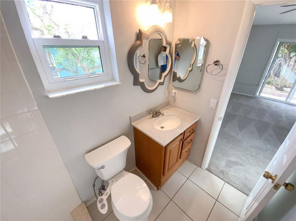 Activo con contrato: $219,000 (2 camas, 2 baños, 1103 Pies cuadrados)