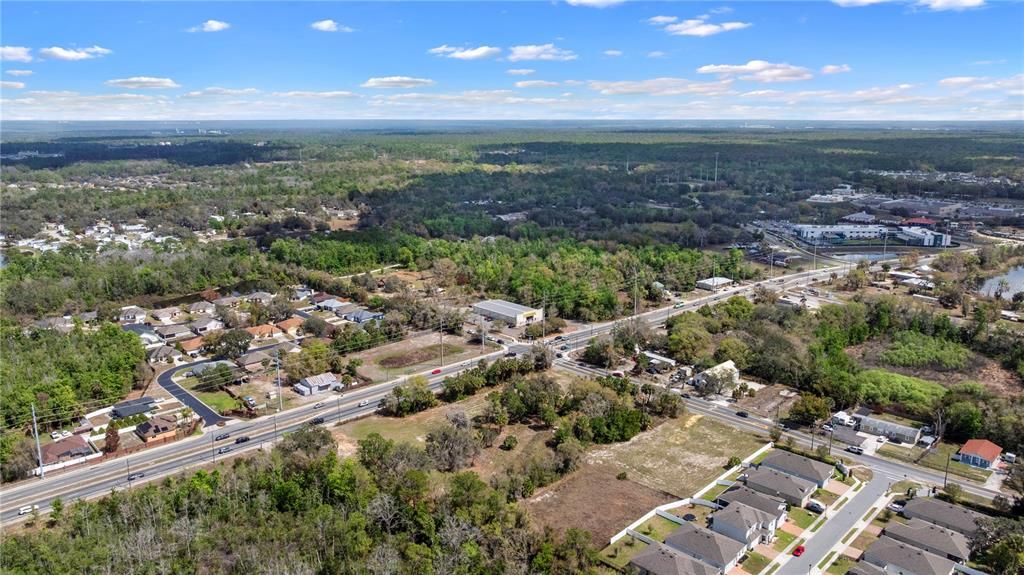 На продажу: $1,900,000 (1.92 acres)