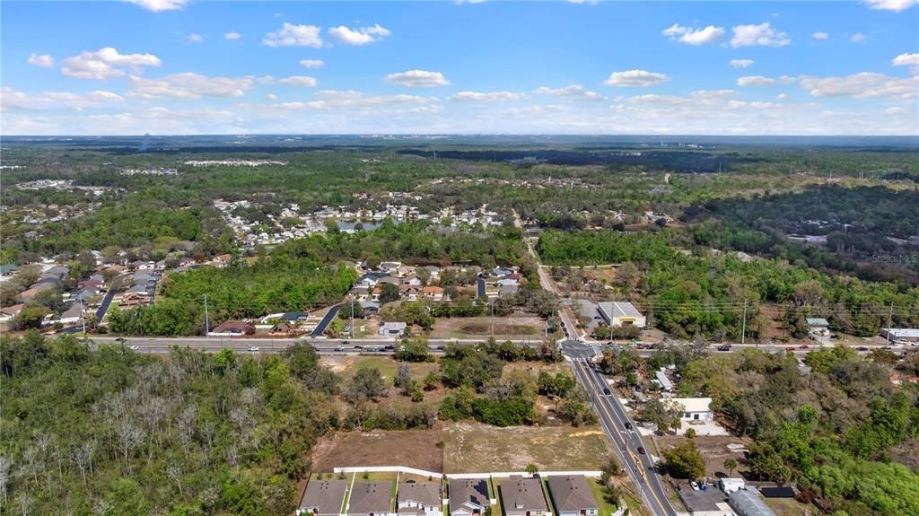 На продажу: $1,900,000 (1.92 acres)