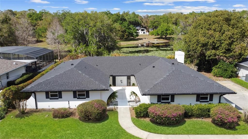 En Venta: $824,000 (3 camas, 2 baños, 3000 Pies cuadrados)