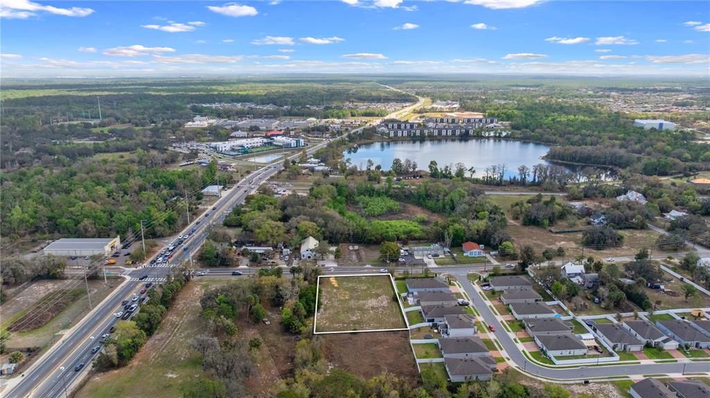 На продажу: $295,000 (0.67 acres)
