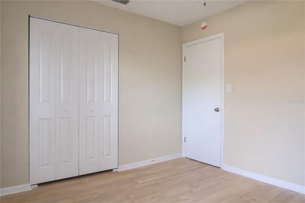 Activo con contrato: $249,700 (3 camas, 2 baños, 1040 Pies cuadrados)