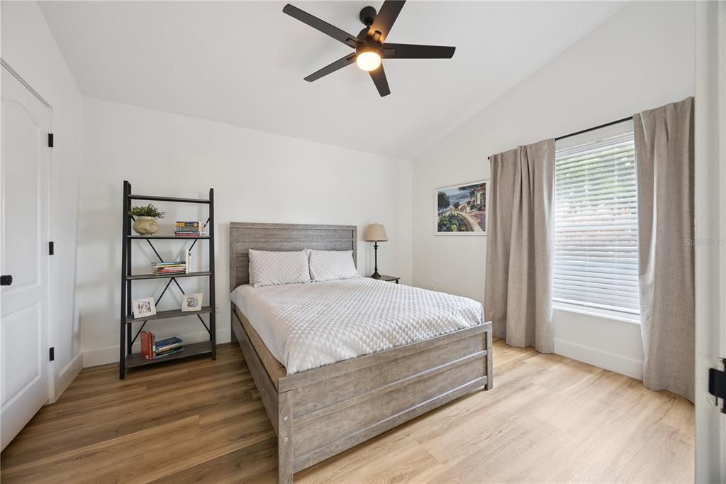 На продажу: $739,999 (4 спален, 3 ванн, 2810 Квадратных фут)