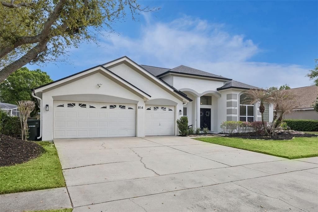 На продажу: $739,999 (4 спален, 3 ванн, 2810 Квадратных фут)