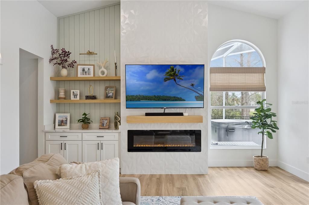 На продажу: $739,999 (4 спален, 3 ванн, 2810 Квадратных фут)