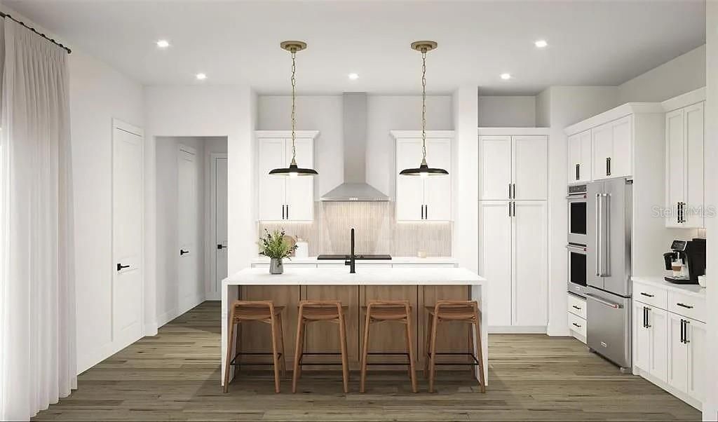 Activo con contrato: $1,749,000 (5 camas, 4 baños, 3637 Pies cuadrados)
