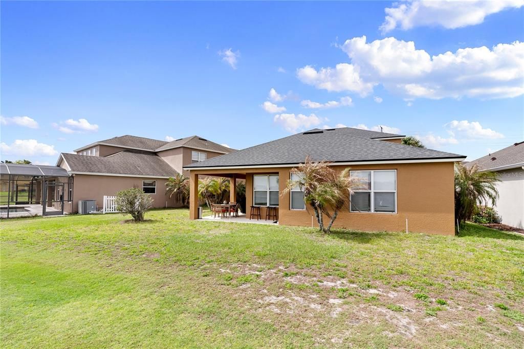 Active With Contract: $2,900 (5 beds, 3 baths, 3141 Square Feet)
