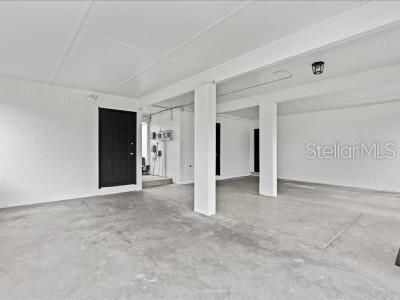 For Rent: $2,100 (2 beds, 1 baths, 778 Square Feet)