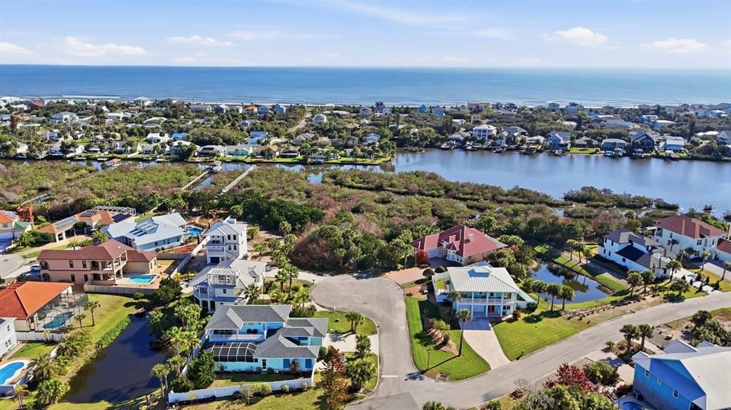 На продажу: $375,000 (1.60 acres)