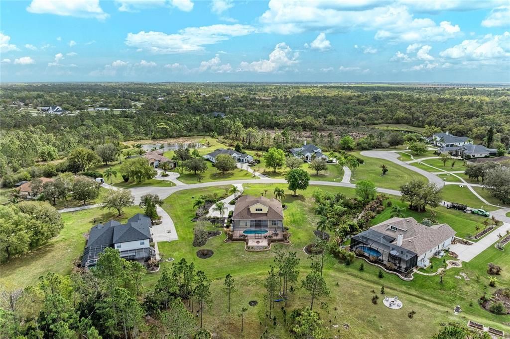 En Venta: $962,000 (4 camas, 3 baños, 3104 Pies cuadrados)