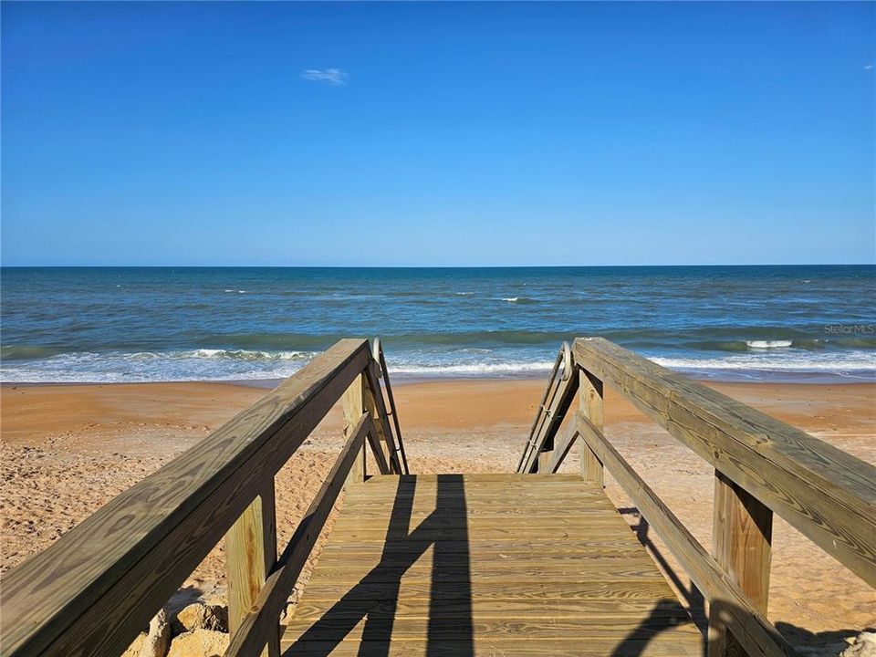 For Sale: $549,000 (3 beds, 2 baths, 1830 Square Feet)